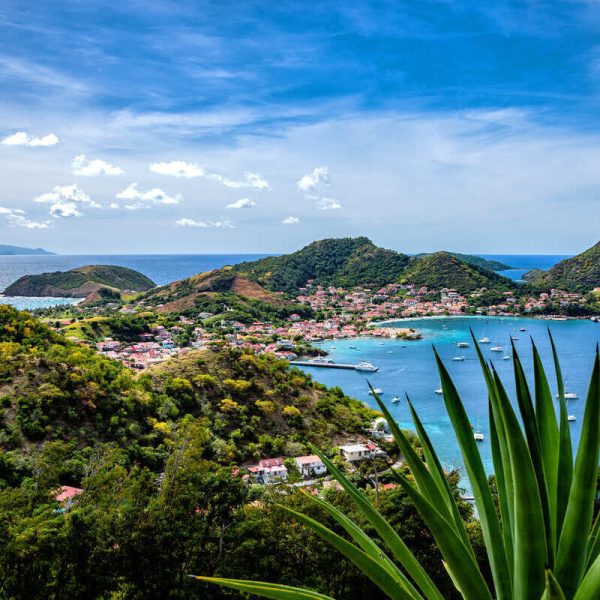 This Lesser Known Caribbean Island With No Crowds Wants More Americans To Visit This Winter